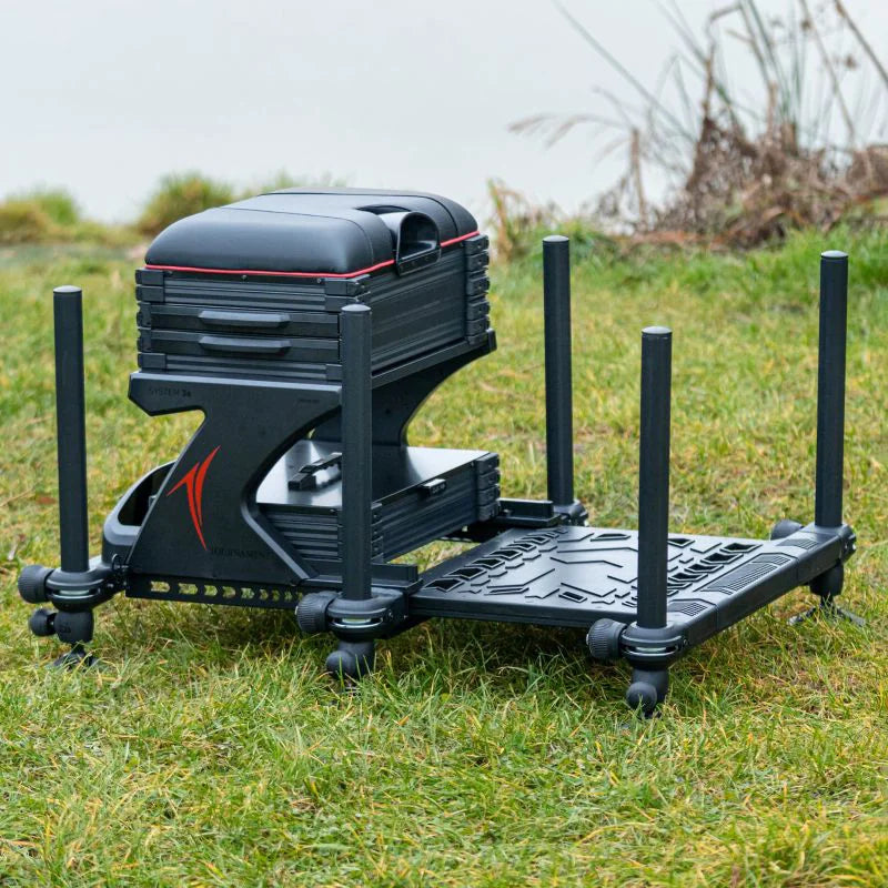 Daiwa TOURNAMENT 800 SEAT BOX BLACK