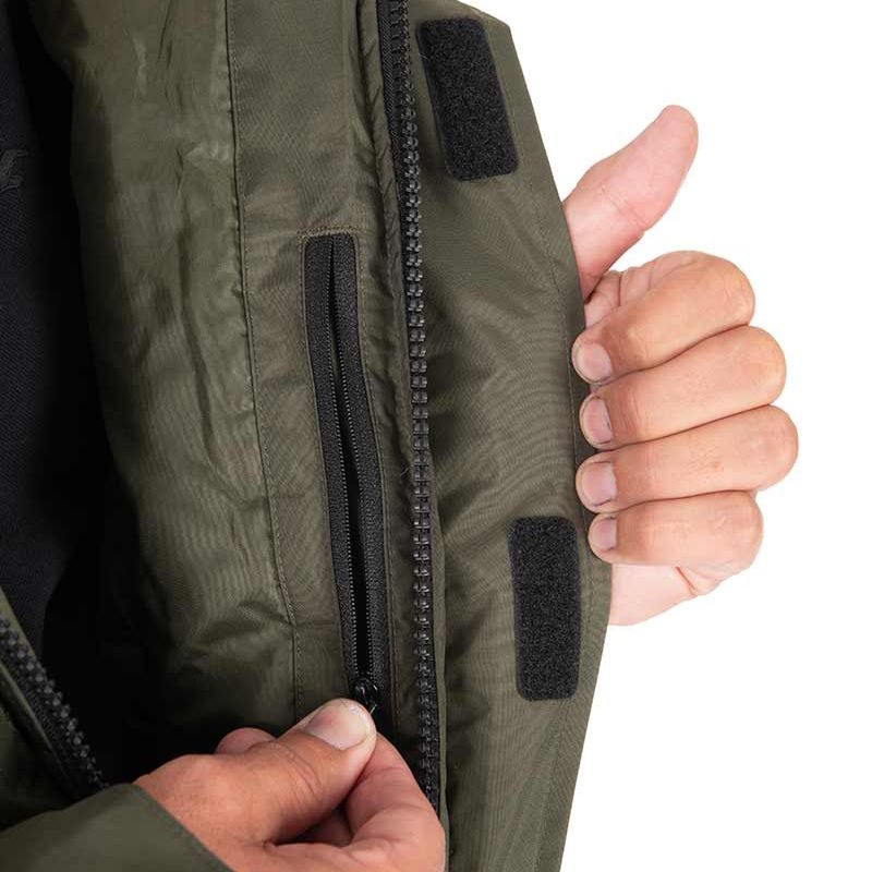 Fox Collection Winter Suit green