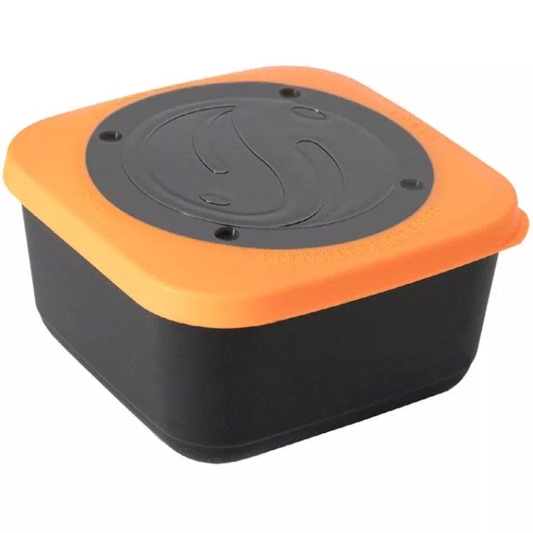 Guru Bait Box 5,3 pint Solid Lid
