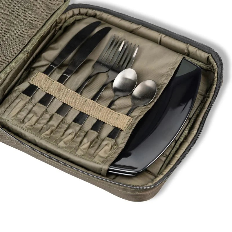 Nash Bank Life Dining Set