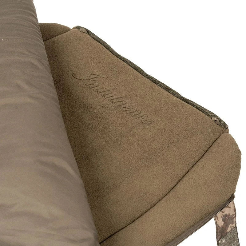 Nash Indulgence 4 Leg Junior Sleep System Camo