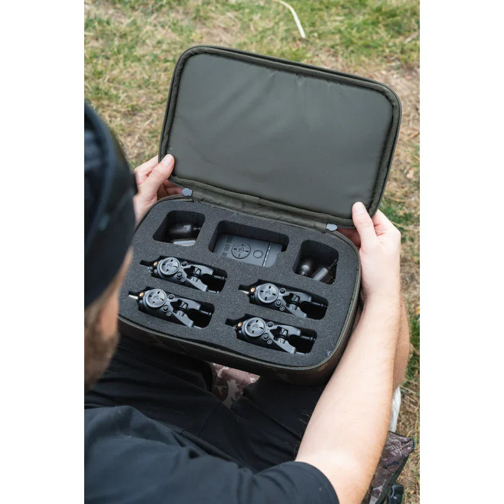 Nash Subterfuge Siren R3+/R2 Presentation Case