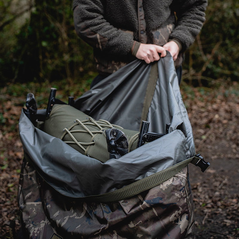 Nash Subterfuge Waterproof Bedchair Bag