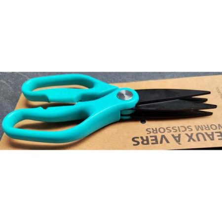 Rive Scissors for Worms