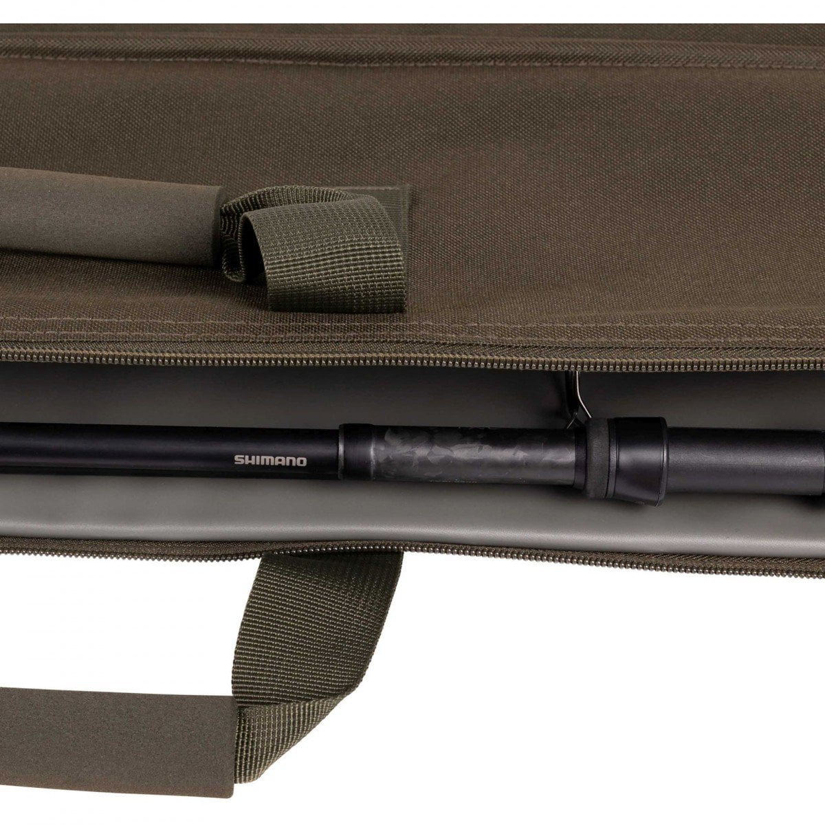 Shimano Luggage Tribal Carp Padded Sleeve