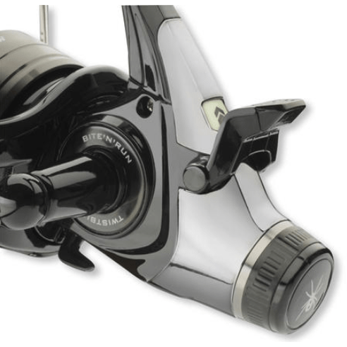black widow fishing reel DAIWA Black Widow BR Carp Fishing Reel – MatchFishing