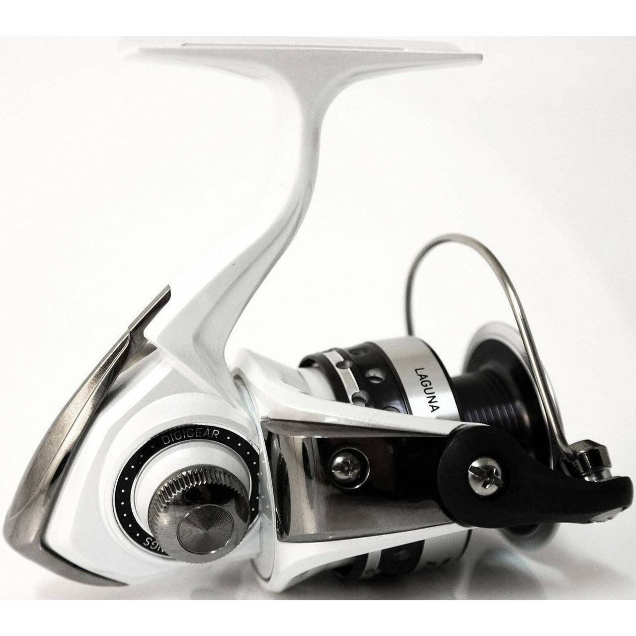 DAIWA Laguna E4000B
