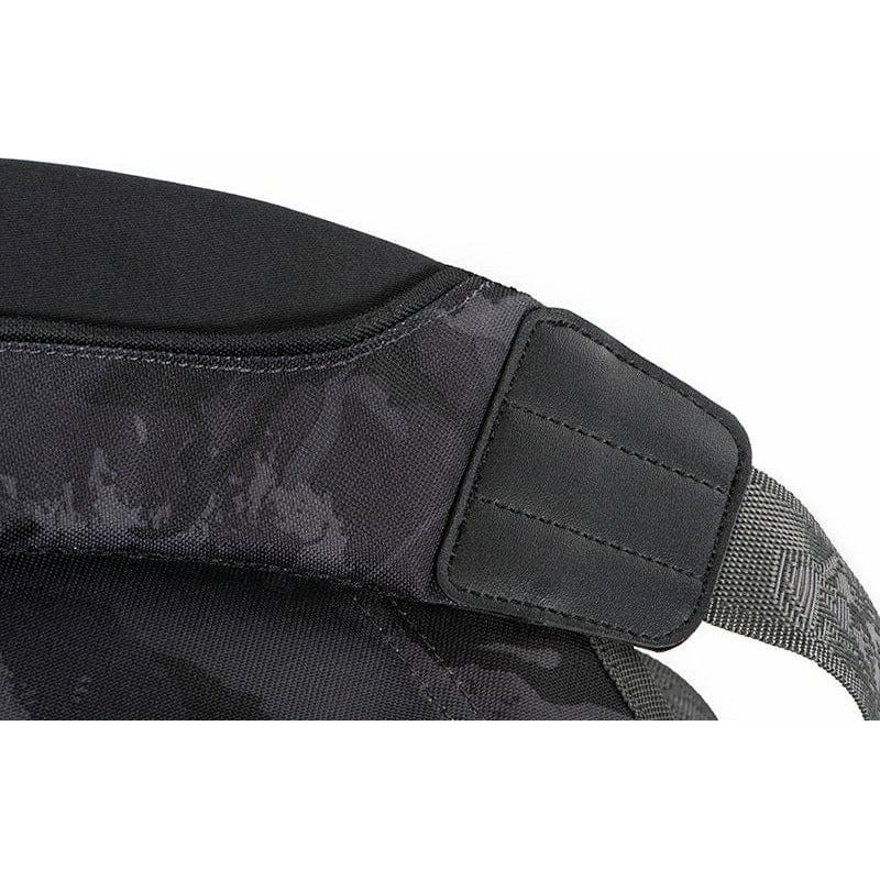 Fox Rage Voyager Camo LARGE Holdall