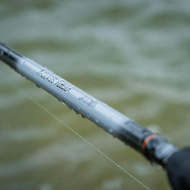 GURU A-CLASS Method Feeder