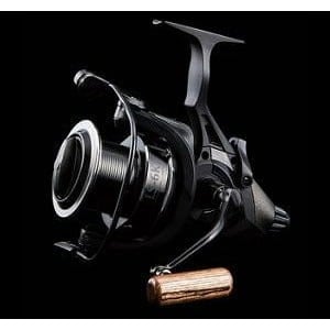 Okuma Axeon Baitfeeder Reel